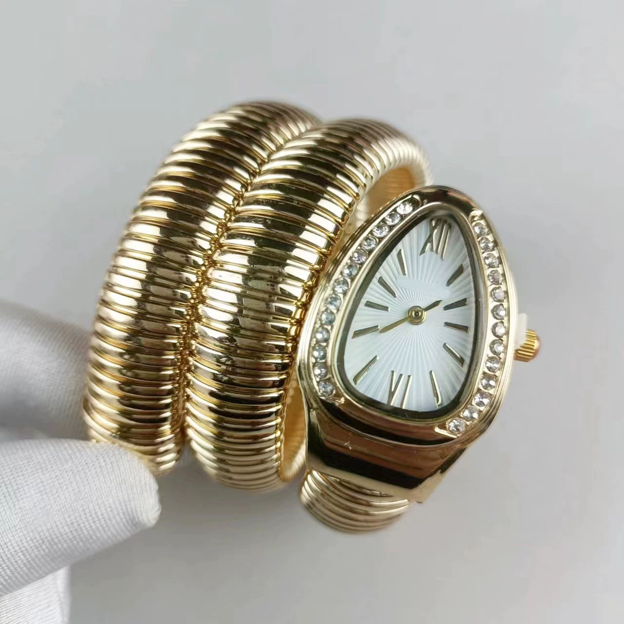 Bvlgari Serpenti 19
